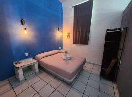 Cozy 1 Bed Apartment in La Noria, hotell i Zihuatanejo