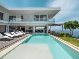 Villa Namaskar - Iconic 5BR Cliff Top Villa - 180° Ocean View