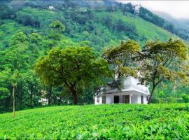CJ Cottage Munnar - Near Attukal Waterfalls, Athukad Tea Estate (CJ Hotels & Resorts), puhkepark sihtkohas Devikolam