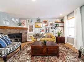 Stylish Euro Vibes Home, Small Gym, AC, Yard, Office