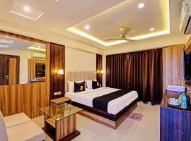 OYO Palette - The Grand Aryans Hotel, hotel em Calcutá