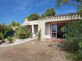 Cosy Holiday Home in Carg se Corse du Sud near Sea, hotel di Cargese