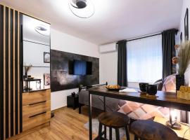 Blackwood Haven: Modern Escape, cheap hotel in Zagreb