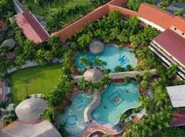 Asean Resort - Shiki Onsen & Spa, golf hotel in Hanoi