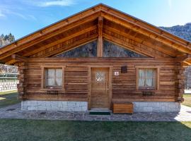 Chalet Camping Faè 5 - Trilocale, hotel a Madonna di Campiglio