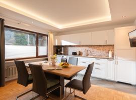Ferienhaus Wildbarren - Alpenmagie Suites, ξενοδοχείο σε Oberaudorf