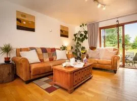 5-Bed Highland Lodge - NC500 - Sleeps 10