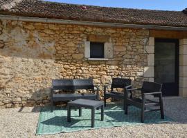 Tranquil Holiday Home in Soturac with pool, hotel di Soturac
