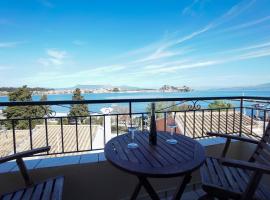 Anemomilos Sea View Penthouse, hotel in Corfu Town