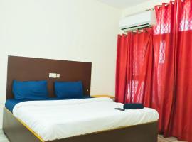 Premium Rooms In Anand Vihar - Near Anand Vihar Railway station, hotel in East Delhi, New Delhi