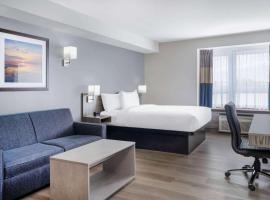 Microtel Inn & Suites by Wyndham Kanata Ottawa West, hotel perto de Canadian Tire Centre, Kanata
