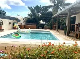 Villa Cosy Coco piscine privée à 15min du Lagon vue sur Ocean Indien