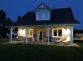 Haus Hyggelig direkt am Großen Zechliner See、ラインスベルクのホテル