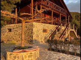 ktima Tzouros - Κτήμα Τζούρος, hotel s parkováním v destinaci Thermo