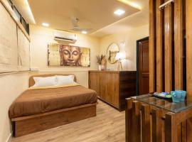 Cottage House at the heart of Bandra.: Mumbai şehrinde bir otel