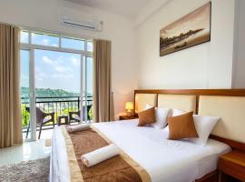 Amandara Hills Kandy, hotell i Kandy