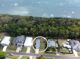 Shed house, vacation home in Toogoom