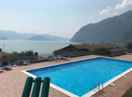 Il nido di Alice (Alice's nest), hotel v destinaci Riva di Solto