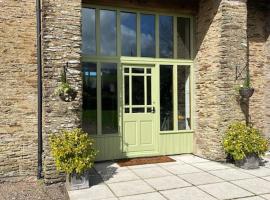 The Wheelhouse at Hewish Mill, hotel in Bittadon