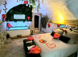 Les Bains d'Aphrodite, love hotel in Auriol
