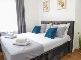 DreamLand Apartment