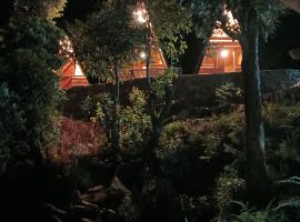 Hawk Camping & Cottages, hotel in Nainital