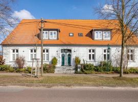 Storchenhorst 6, pet-friendly hotel in Buchholz