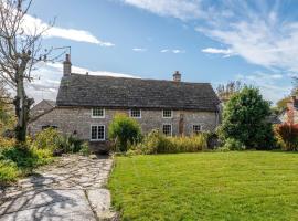4 Bed in Isle of Purbeck IC175, hotel med parkering i Worth Matravers