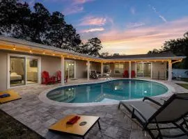 3 Mins to Beach Heated Pool Ping Pong Pool Table