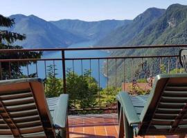 VillaMarinaPigra Lake View Apartments