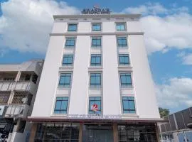 Monday Hotels Swarna's The Capital