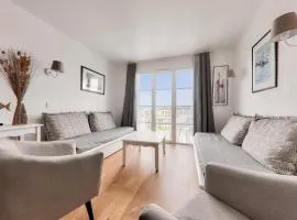 Détente et vue sur le port à Arzon