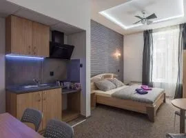 70s Hostel