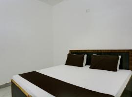 SPOT ON AMS SHINE Hotel And Restro, hotel em Bulandshahr