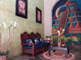 Residencial Edzna, hotel in Campeche