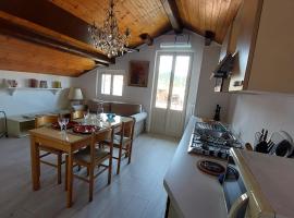 Comodo, pratico e tranquillo, hotel v destinaci Arona