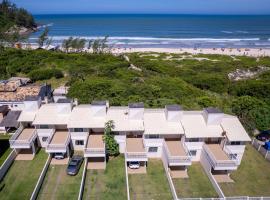 Residencial Ferrugem Beira Mar, hotel v destinaci Garopaba