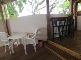 Casa Canto do Farol, hotell i Navegantes