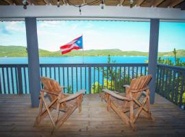 Ocean Front Villa 2, hotel in Culebra