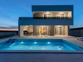 Luxury villa with a swimming pool Vrsi, Zadar - 22762
