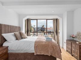 Elegant Living in Kingston: Two Bedroom Apartment, готель у місті Кінгстон-на-Темзі