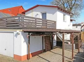 Cozy Apartment In Greifswald-wieck With Wifi, hotel in Wieck