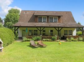 Pet Friendly Apartment In Blankensee With Kitchen, hotel with parking in Blankensee