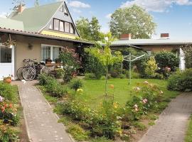 Stunning Home In Klpinsee-usedom With Kitchen, cabaña o casa de campo en Kolpinsee