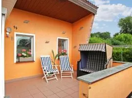 Cozy Home In Rbel-mritz With Kitchen