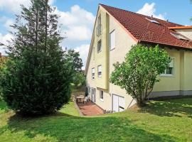 Nice Home In Rechlin With Kitchen, vil·la a Rechlin