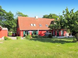 Beautiful Home In Klpin With Kitchen, holiday home in Kölpin