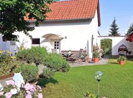 Beautiful Home In Ueckermnde Ot Bellin With Kitchen, hotel with parking in Bellin