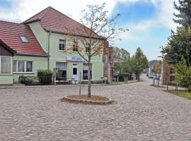 Gorgeous Home In Frstenberg-havel Ot H With Kitchen, hotel din Pian
