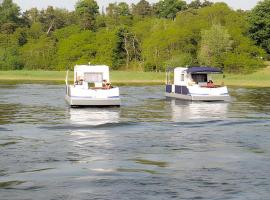 Lovely Ship In Verchen With Kitchen, boat in Verchen